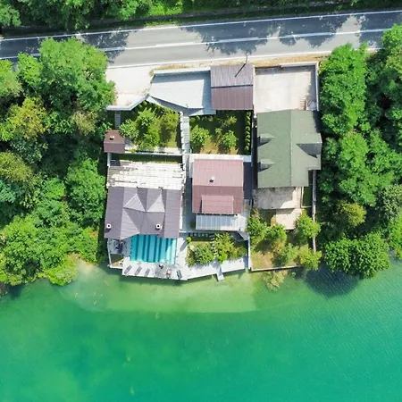 Bosnian Gallant Villa